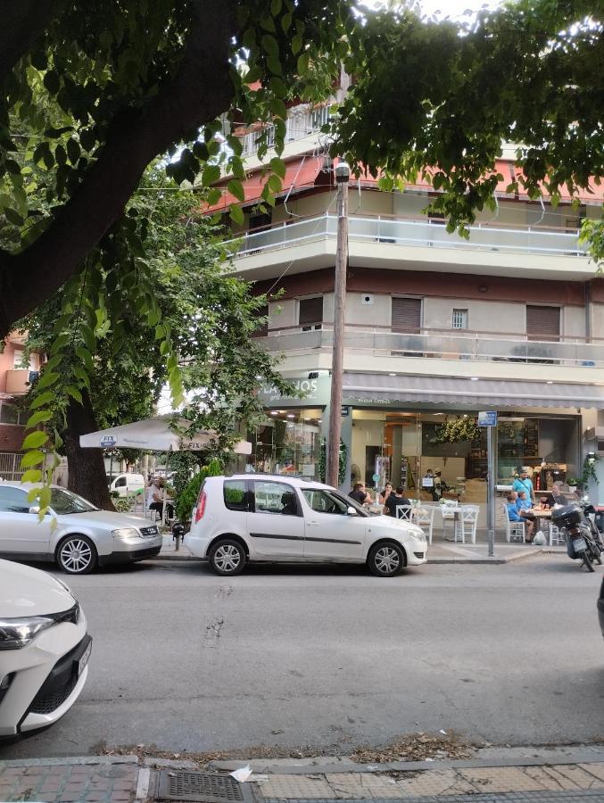 Lovley Near Train Station Διαμέρισμα