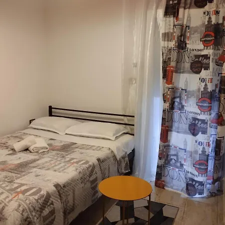 Lovley Apartament Near Train Station Thessaloniki Exterior photo